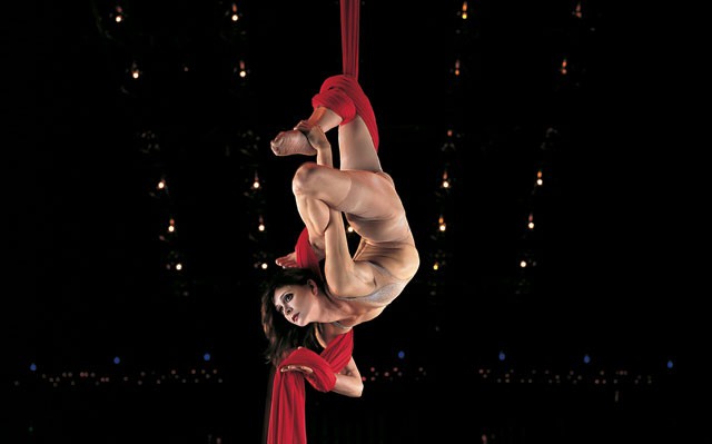 Naked Cirque Du Soleil 88