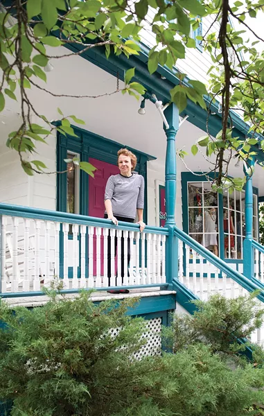 Beth DuCharme Duke at My Sister's Closet in Sugar Loaf. - CHRISTINE ASHBURN
