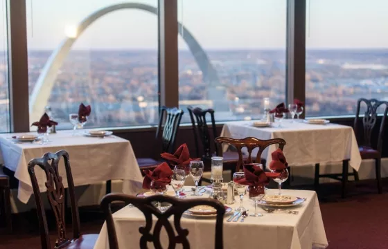 The 10 Best St. Louis Restaurants with a View | Food Blog | St. Louis News and Events ...