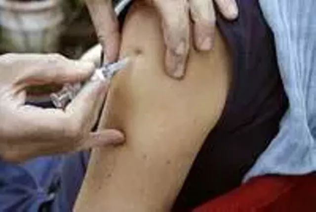 Hib vaccine for adults dose