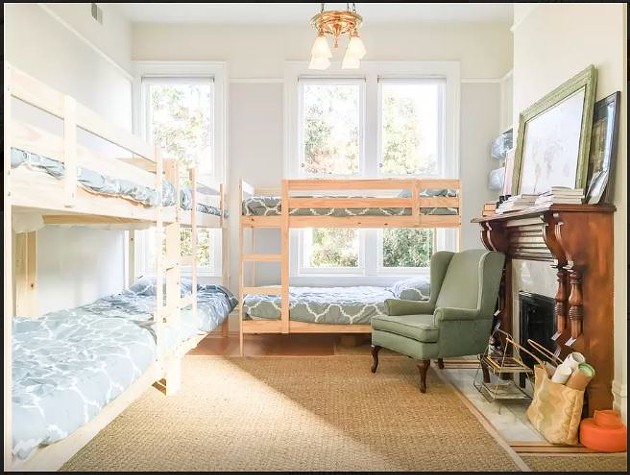 "Bunk bed 1" (of many) available at "Sunnyside Travel House," available to you on Airbnb. - AIRBNB