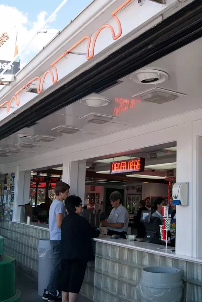 The Chickenburger, Bedford Bedford/Lower Sackville/Tantallon Burgers, Diner Restaurants