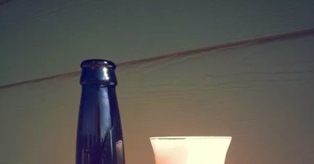 Bend's most refreshing beer... The Source Weekly Bend, Oregon