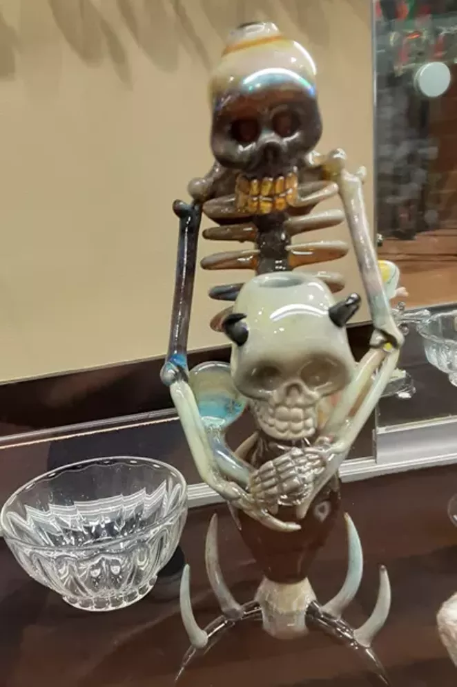 Double Skull Bong by Carsten Carlile. - TREVOR BRADFORD