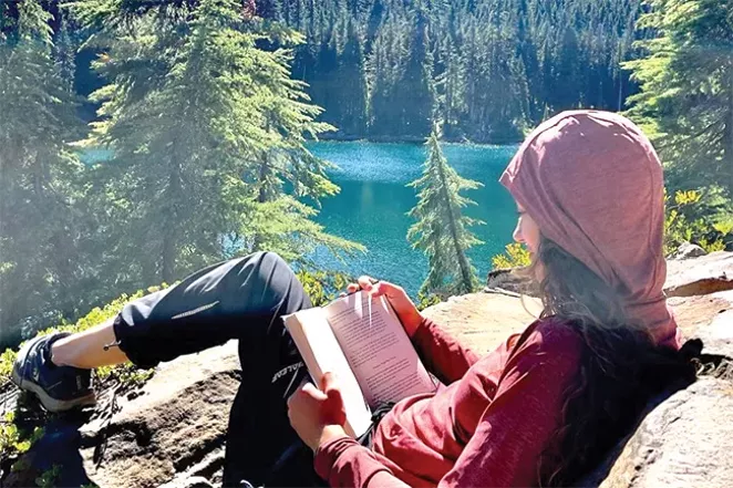 During the last moments of summer, enjoy the breathtaking views of the Pacific Northwest and find solitude outdoors while reading a book. - COURTESY OF @RECREATIONLEADER