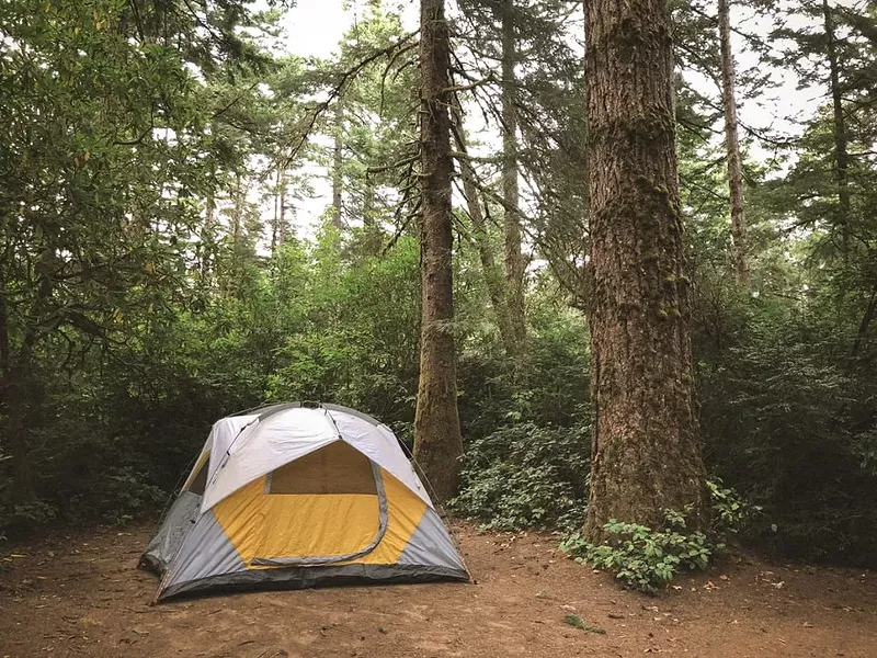 A tent somewhere near Florence, OR. - CRISTOFER JESCHKE/UNSPLASH