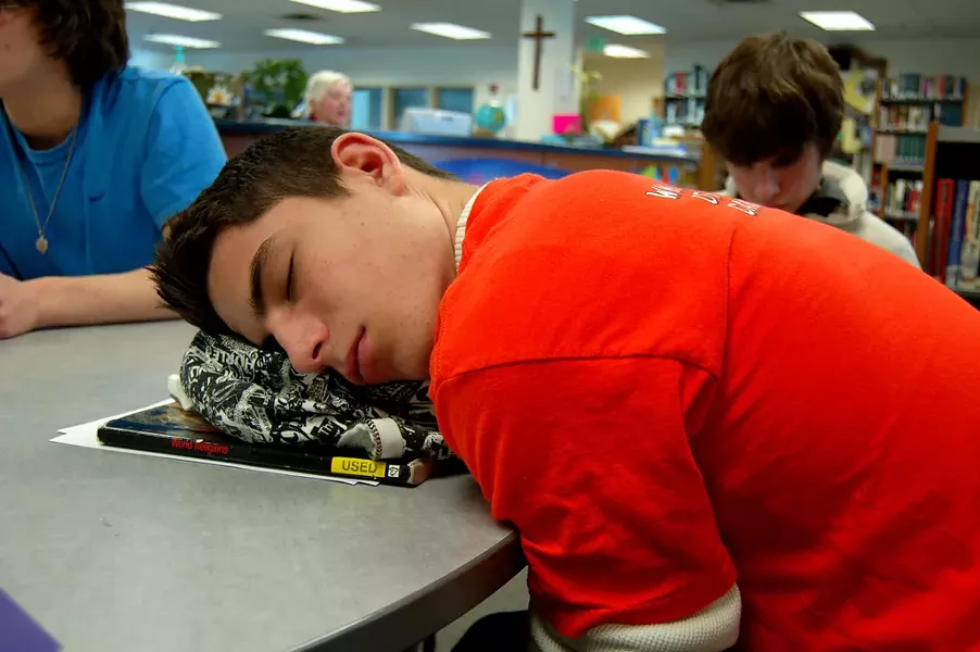Sleeping in school. - FLICKR