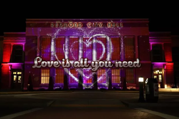Redmond is getting ready for another cool light show! @visitrdm tagged us in this post from the Valentine's Day Northern Lights show at Redmond City Hall. To have some fun on St. Patrick's Day, their next outdoor light show is happening March 5-6, 12-13 and 17 on the facade of Grace and Hammer Pizzeria. Check it out, and tag us @sourceweekly for a chance to be featured here! - @VISITRDM / INSTAGRAM