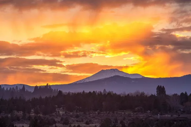 @tonitstop knocked it out of the park with this shot of Mt. Bachelor, shared by @bendphototours! Tag us in your beauty shots @sourceweekly for a chance to be featured here and in the Instagram of the Week in the Cascades Reader. - @TONITSTOP / INSTAGRAM