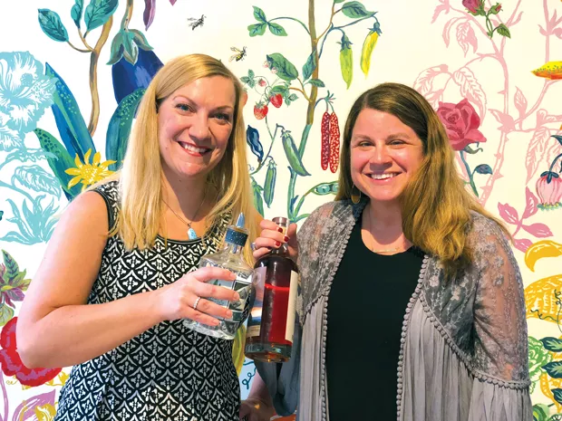 Bend's new women in liquor, Angela Chisum and Allison Cogen. - LISA SIPE