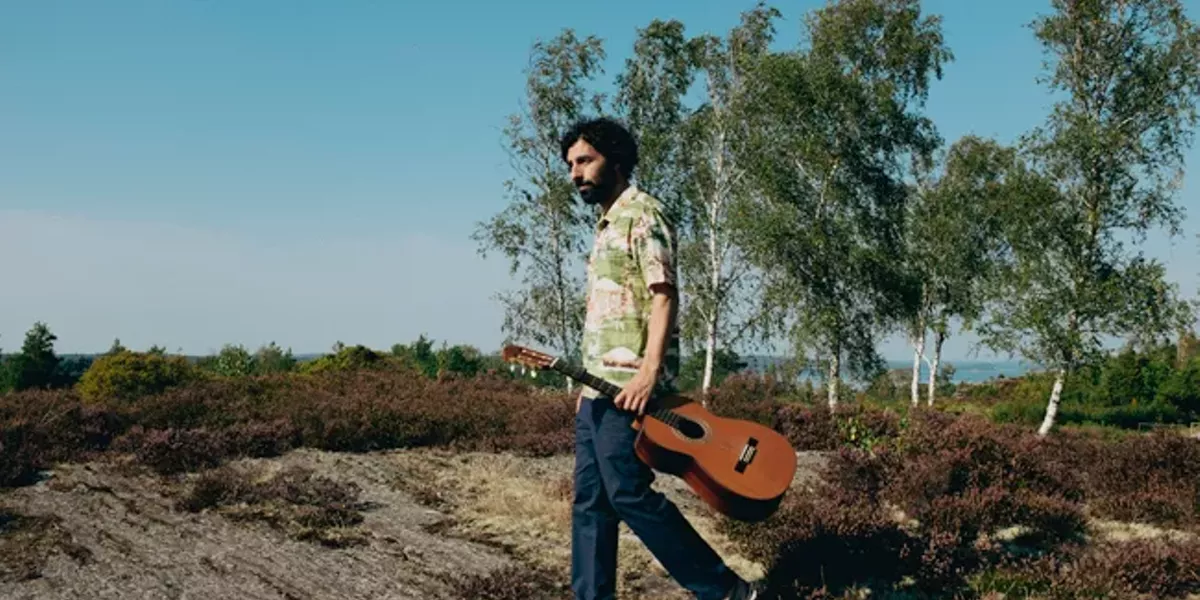Artist Fact Sheet: José González | Sound Stories & Interviews | Bend | The Source Weekly - Vimarsana News