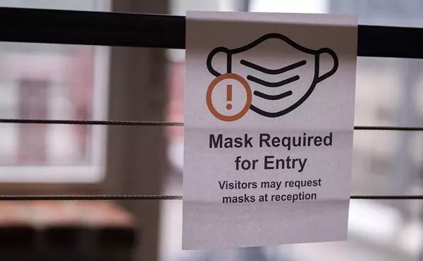 Anti-Mask Dad Charged With Felony Child Abuse for Shoving Mask-Wearing Student