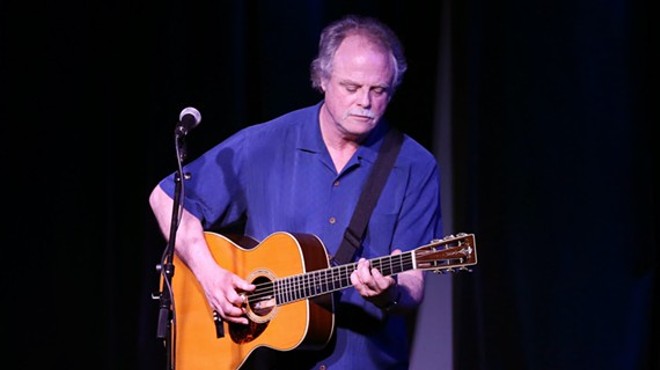 Pat Donohue in concert