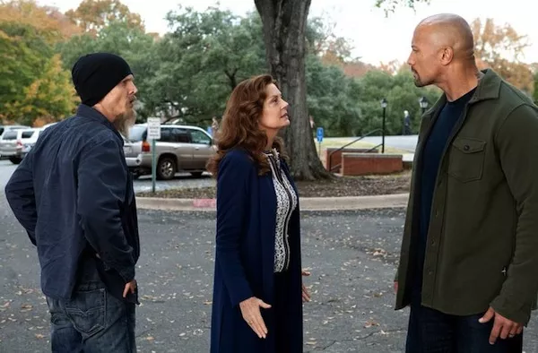 Barry Pepper, Susan Sarandon and Dwayne Johnson in Snitch (Photo: Summit)