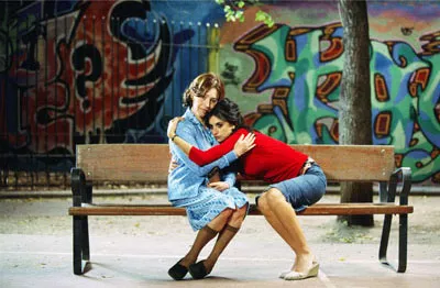 BENCH PRESS Raimunda (Penelope Cruz, right) finds comfort in the arms of her mother (Carmen Maura) in Volver. - EMILIO PEREDA &amp; PAOLA ARDIZZONI / EL DESEO &amp; SONY PICTURES CLASSICS