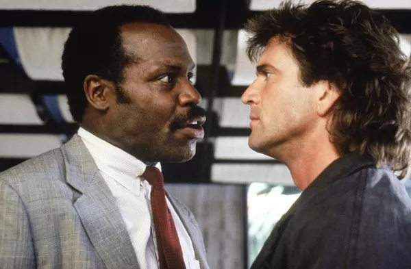 Danny Glover and Mel Gibson in Lethal Weapon (Photo: Warner)