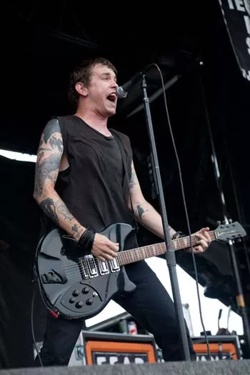 Against Me! Singer Tom Gabel Makes Live Debut as Laura Jane Grace