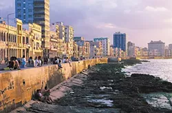 Havana's Malec&oacute;n promenade.