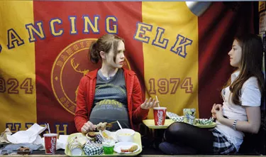 JUNO: Ellen Page and Olivia Thirlby - DOANE GREGORY / FOX SEARCHLIGHT