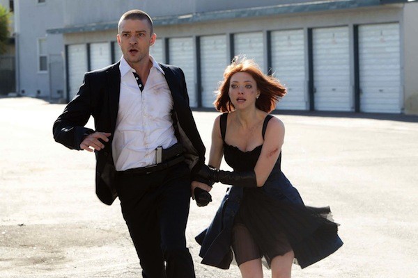 Justin Timberlake and Amanda Seyfried in In Time