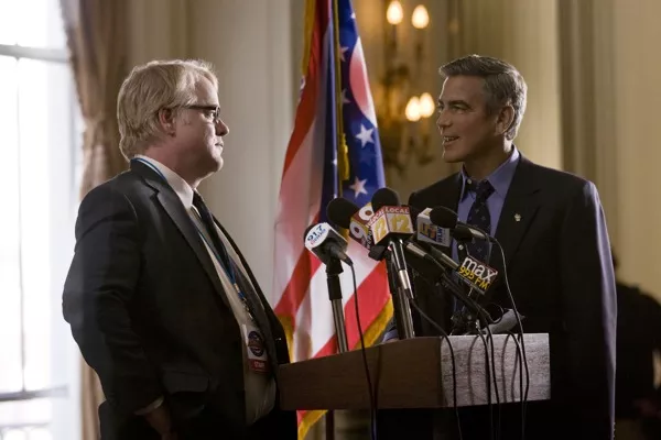 Philip Seymour Hoffman and George Clooney in The Ides of March