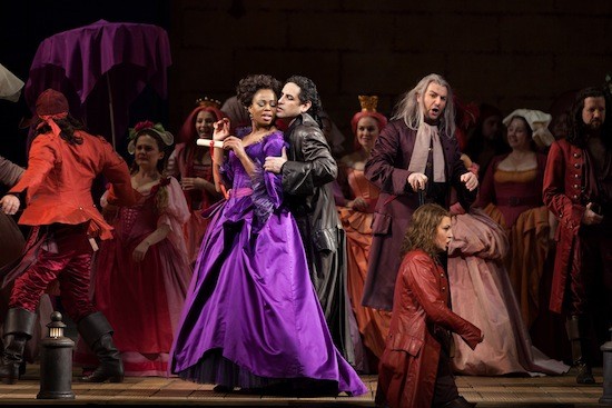 Pretty Yende as Countess Adèle and Juan Diego Flórez as Count Ory in Rossinis Le Comte Ory. Photo: Marty Sohl/Metropolitan Opera