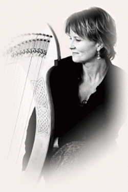 196e0ba4_sunita_staneslow_closeup_with_harp.jpg