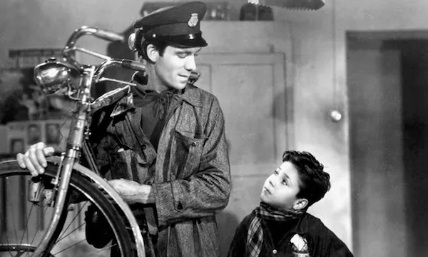 Lamberto Maggiorani and Enzo Staiola in Bicycle Thieves (Photo: Criterion)
