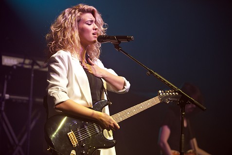 Tori Kelly - PHOTO BY JEFF HAHNE