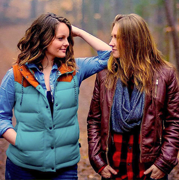(Left) Courtney Lynn Russell and Jocelyn Quinn Henderson. (Photo by Wendy Hoggard)