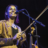 Rhiannon Giddens captivates with her music and storytelling