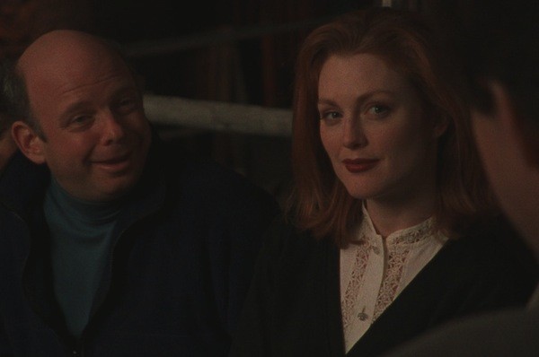 Wallace Shawn and Julianne Moore in Vanya on 42nd Street (Photo: Criterion)