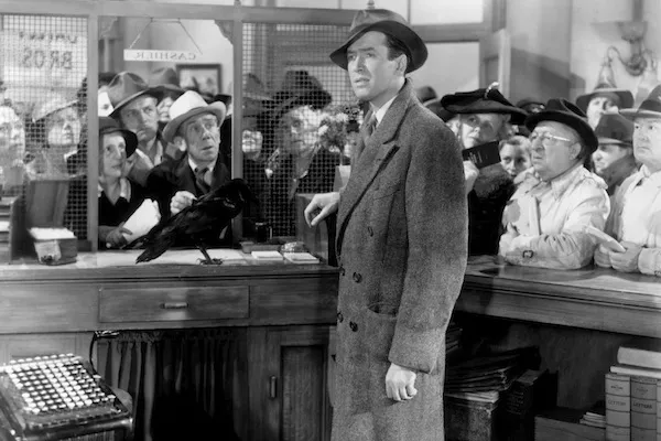 James Stewart in It’s a Wonderful Life (Photo: Paramount)