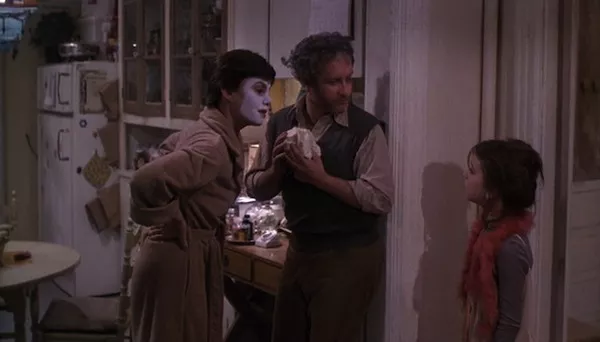 Marsha Mason, Richard Dreyfuss and Quinn Cummings in The Goodbye Girl (Photo: Warner)