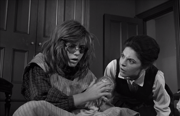 Patty Duke and Anne Bancroft in The Miracle Worker (Photo: Olive Films & MGM)