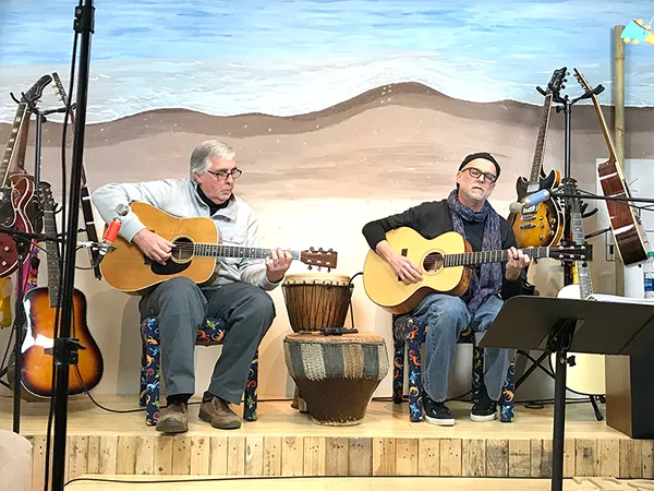 Spreitzer (right) and Edwards play a "sweet song to hang yourself to." (Photo: Mark Kemp)