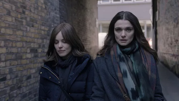 Rachel McAdams and Rachel Weisz in Disobedience (Photo: Bleecker Street)