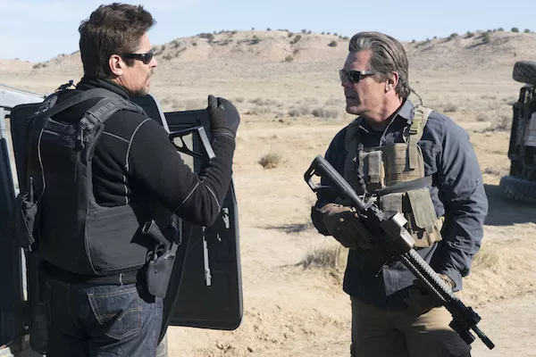 Benicio Del Toro and Josh Brolin in Sicario: Day of the Soldado (Photo: Columbia)