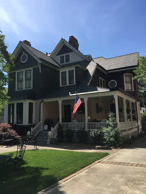 McNinch House has stood in its spot on College Street since 1892. (All photos by Vanessa Infanzon)