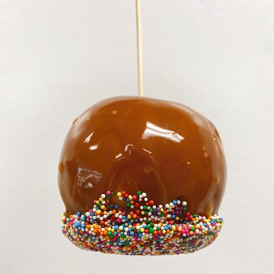 Candy Apple Decorating Mini Sessions at Sweet Spot Studio