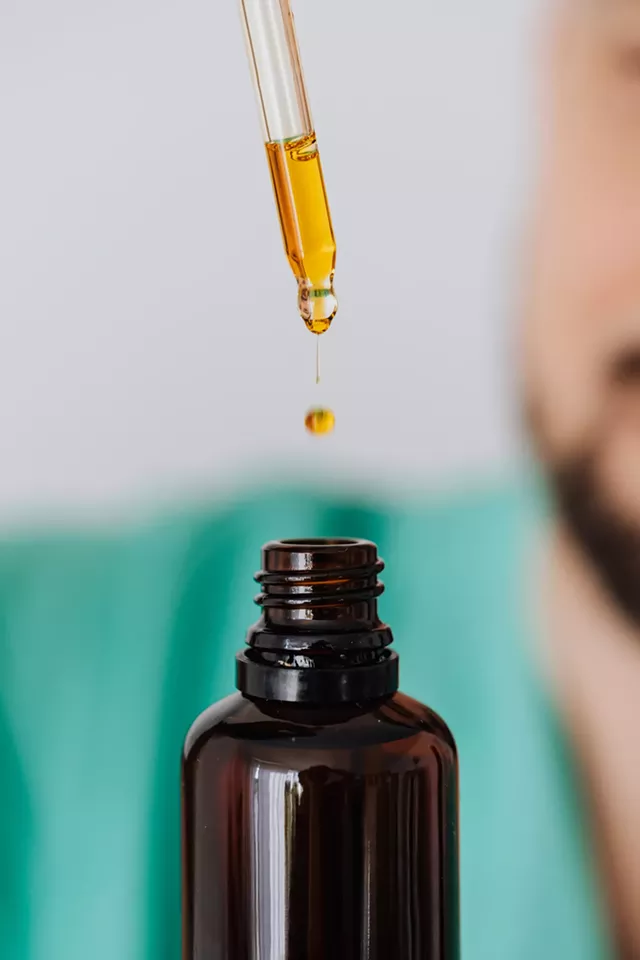 Seven Ways To Store CBD Oil To Maintain Its Potency - Vimarsana News
