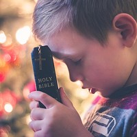 Best Bible Verses to Celebrate the Spirit of Christmas