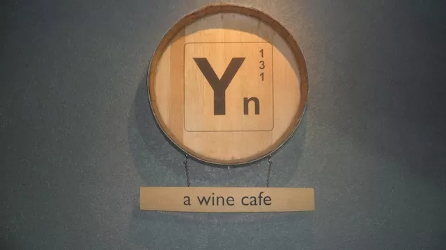 wine cafe