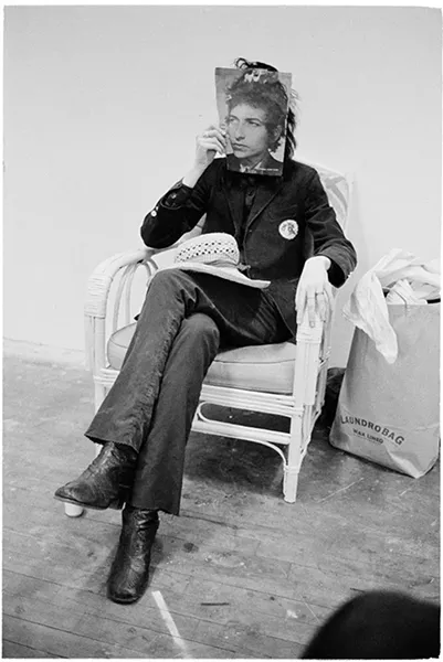 Laundrobag (Patti as Bob Dylan), early 1970s. - JUDY LINN