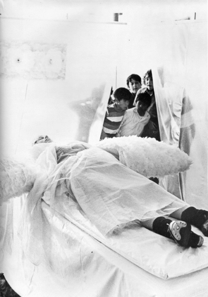 _Lying: Dead Chicken, Live Angel_, Berkeley, 1972, photo by Mitchell Payne