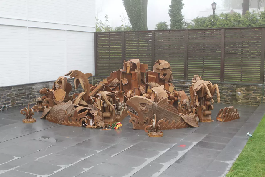 parting-shot_jamesgrashow_corrugatedfountain_after.jpg