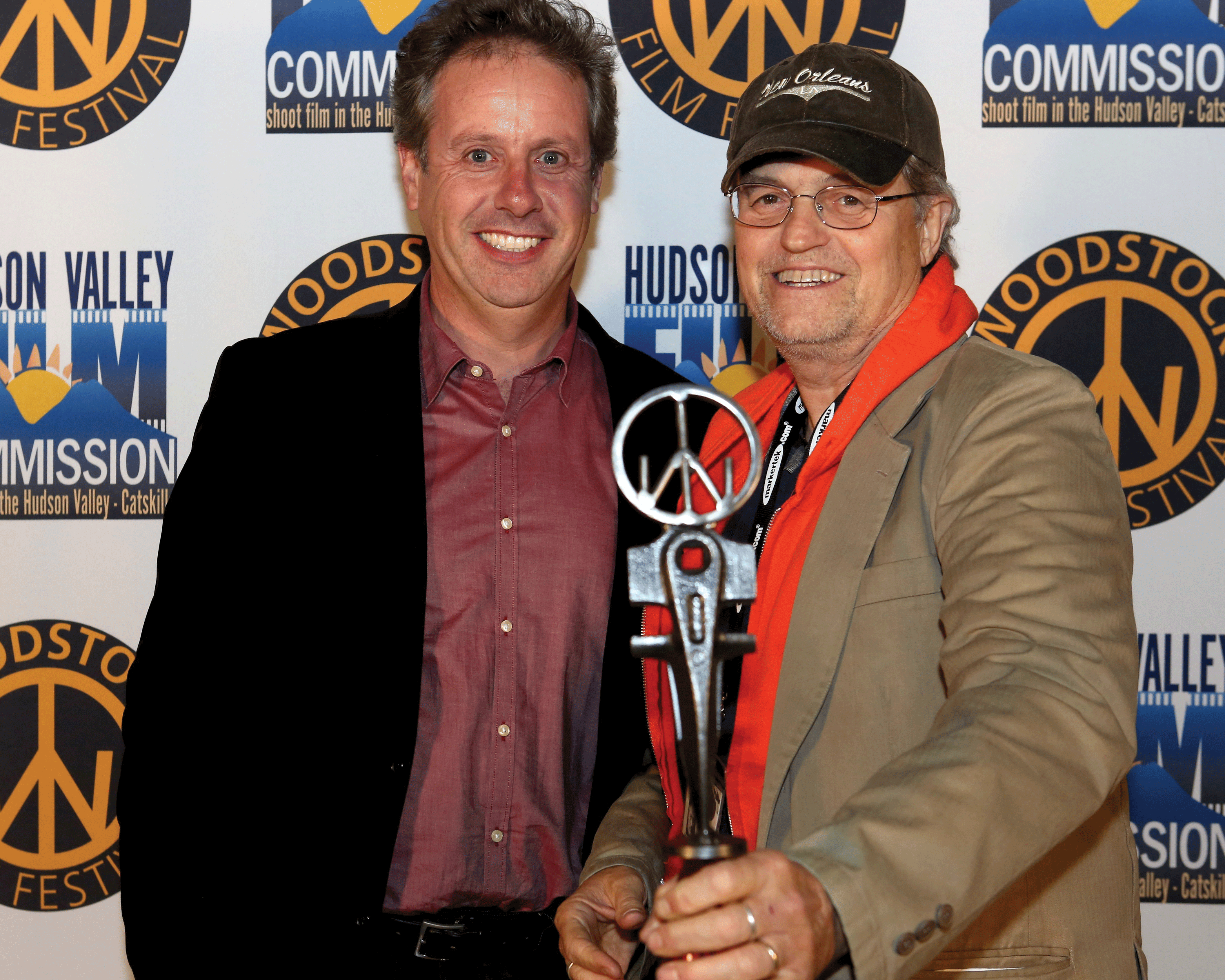 Peter Saraf presents Jonathan Demme with the Honorary Maverick Award at the Woodstock Film Festival’s Maverick Award Ceremony on October 13. Photo: Anjali Bermain.