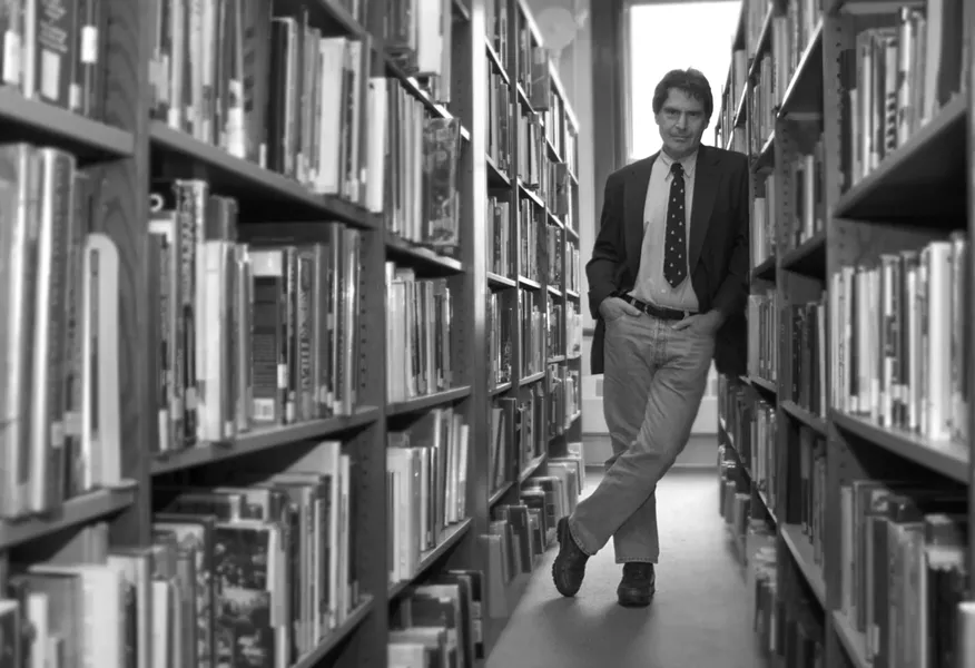 Photo by Dion Ogust.