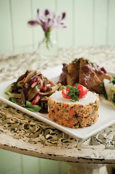 Sauteed wild and brown rice with roasted butternut squash and cashew cream drizzle; pan-seared tempeh with grape mustard relish; - fennel and portabella mushroom salad; and a side of kale. - JENNIFER MAY