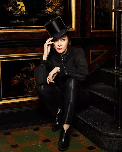suzanne_vega.jpg